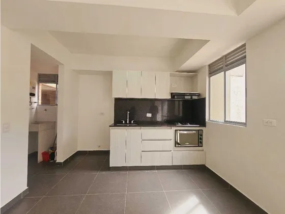 Apartamento En Venta Ubicado En Sabaneta Sector Aves Maria.