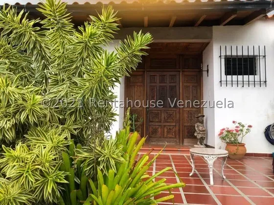 Casa En Venta Prados Del Este 25-21135 Mc