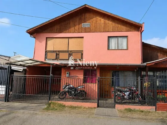 Casa En Venta De 7 Dorm. En Rancagua