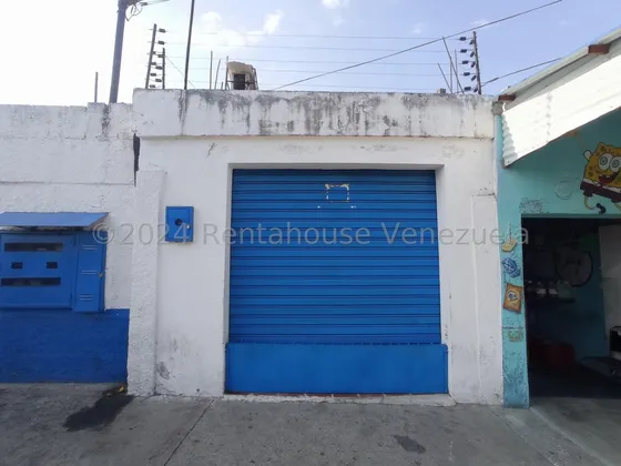 Raiza Suárez Alquila Cómodo Local Comercial Ubicado En Yaritagua 2 5 4 4 0 7 En Zona De Alto Tráfico Vehicular Y Peatonal 