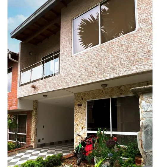 Casa En Venta En La Estrella