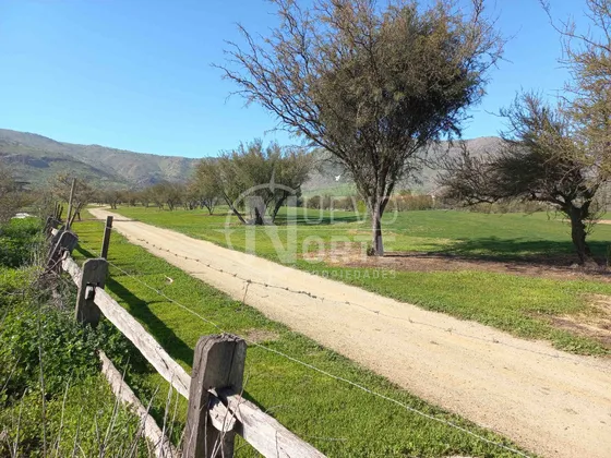 Terreno Con Vista Hacia Cancha De Golf