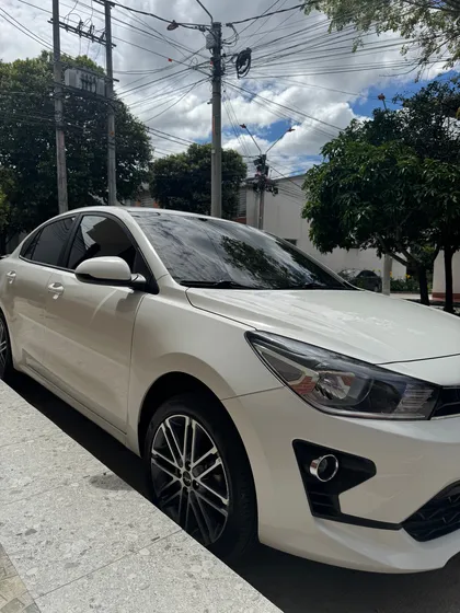Kia Río Vibran 1.4 Vibrant Sd Mt
