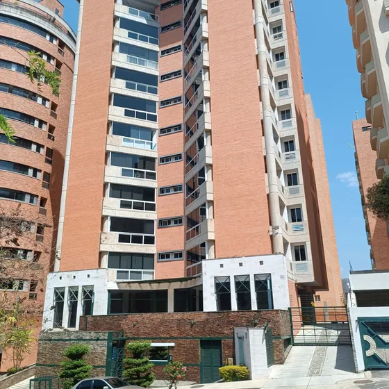 Leandro Araque Inzitu Realtors Ofrece Apartamento Amoblado En Alquiler Residencias Atlantis Homes La Trigaleña