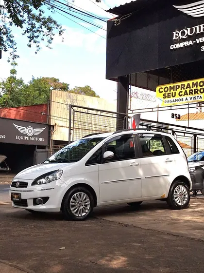 Fiat Idea 1.6 16v 4p Essence Flex