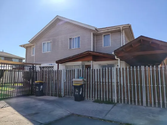 Casa En Venta Maipú | 5d 3b | Amplio Patio Con Quincho