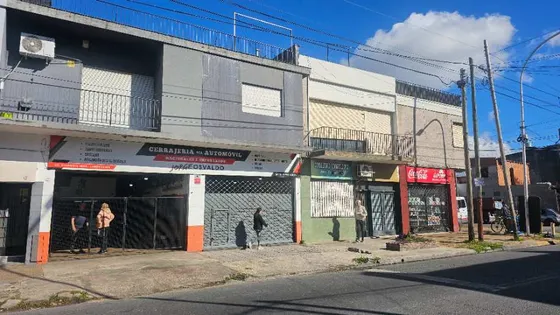 Local En Venta En Lanus Oeste