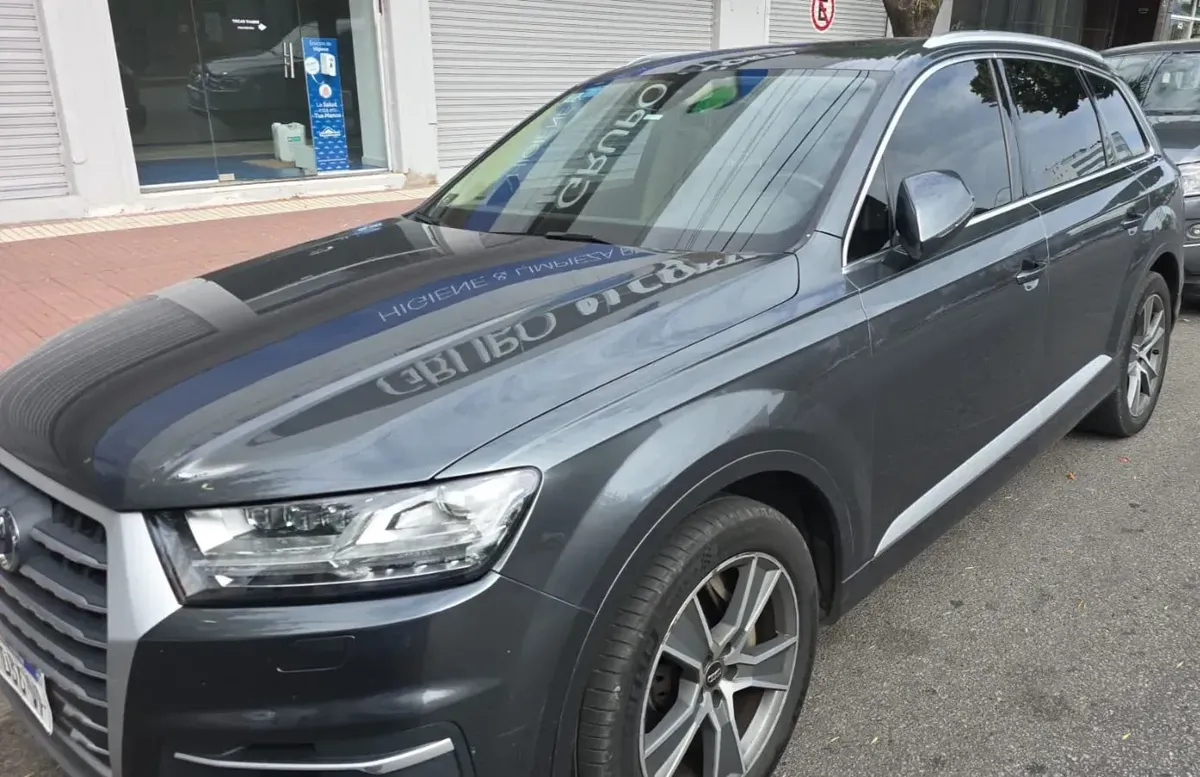Audi Q7 3.0 TDI 249 HP Tiptronic Quattro