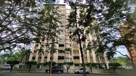 Rp- Apartamento En Venta, Obra Blanca. Valles De Camoruco, Valencia, Carabobo.