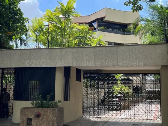 Potencial  Apartamento En Venta La Castellana Abm