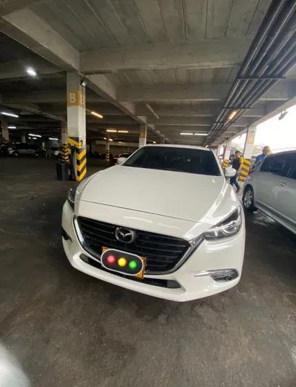 Mazda 3 2.0 Grand Touring At