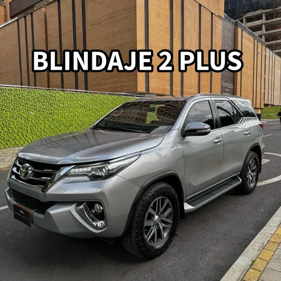 Toyota Fortuner 2.8l B+2