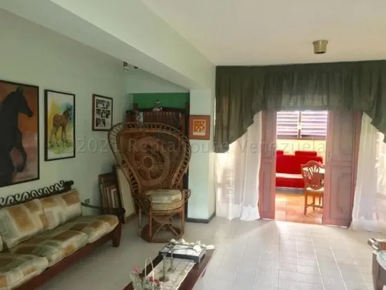   *al/apartamento En Venta. Zona Este Barquisimeto  Lara, Venezuela/alopez/còd. #  25-7310 / 3 D/ 3 B/ 200 M² 