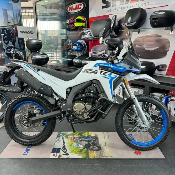 Moto Rally 300 Voge