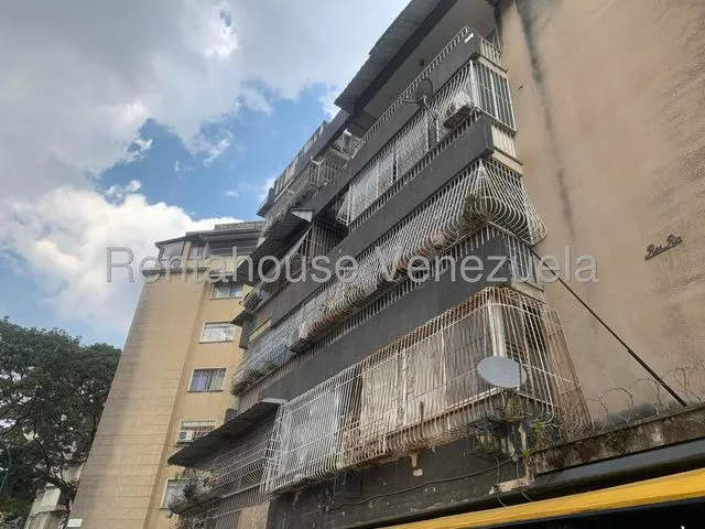 Apartamento En Venta En Los Caobos Fjg 25-13743