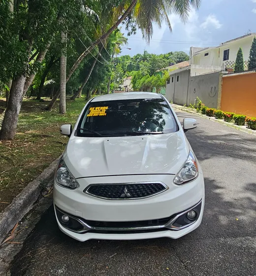 Mitsubishi Mirage Americana