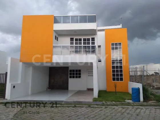Casa En Venta Fracc. Felicidad. A 4 Min De La Federal Atlixco