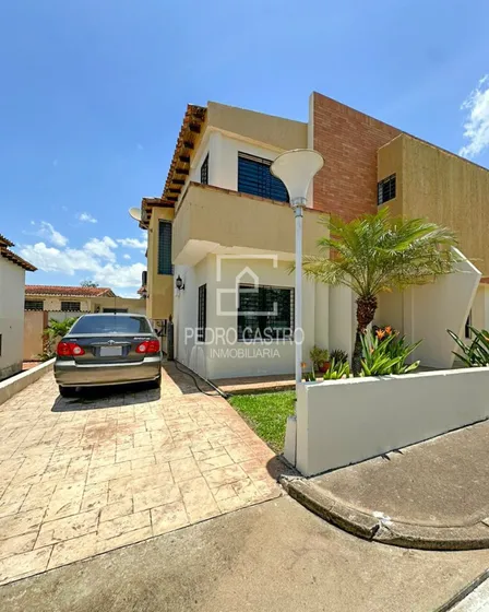 Venta Town House Amoblado, En Urbanización Villa Granada, Conjunto Residencial Athenea Place, Puerto Ordaz, Guayana, Bolivar, Veezuela