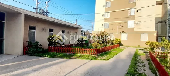 Departamento En Venta 1er Piso De 3 Dorm. En El Bosque