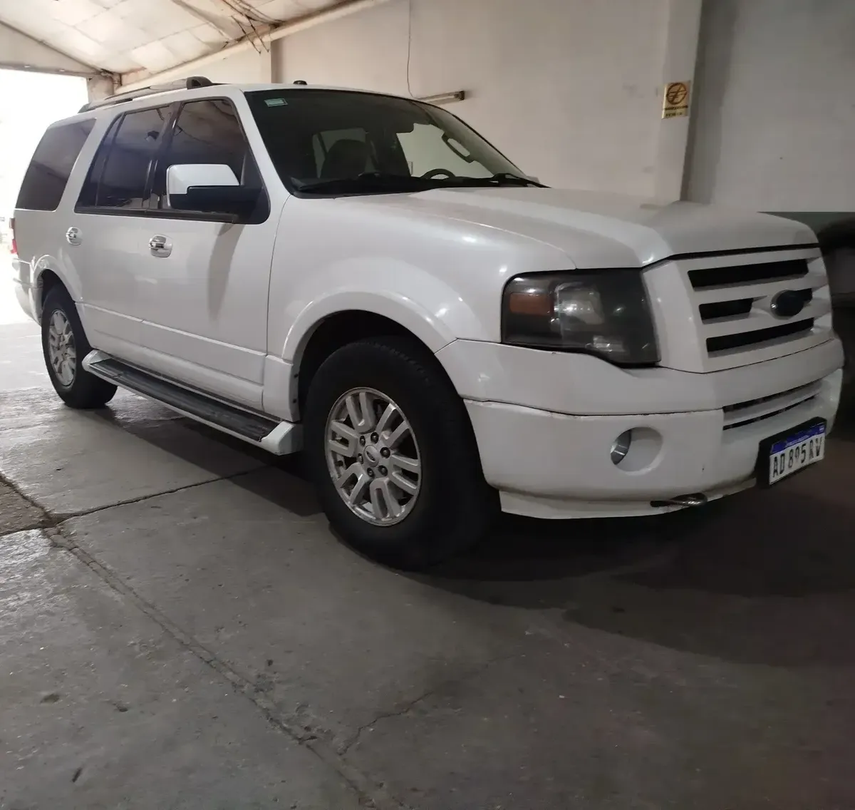 Ford F-150 Expedition