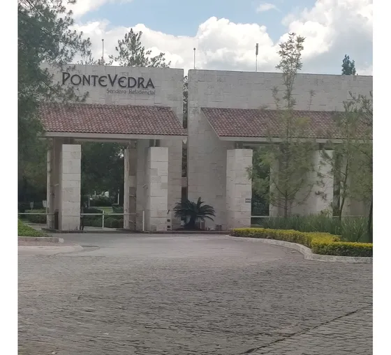 Residencial Pontevedra En Venta 2 Lotes Colindantes Con Area Verde