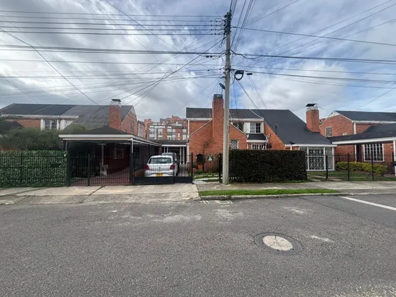 Casa En Venta En El Exclusivo Sector De Recreo Frayles (18739).