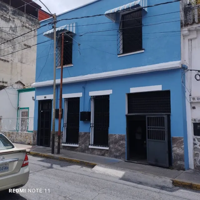 Casa Av Bolivar Los Teques