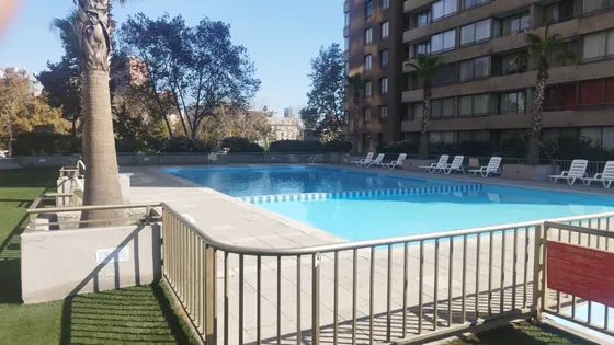 Se Arrienda Excelente Dpto. Av Santa Maria  571, Piso 9.
