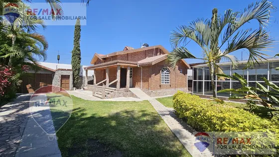Venta De Casa Sola En Xochitepec, Morelosclave 4987