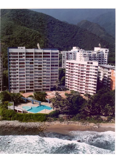 Se Alquila Apartamento Camuri Grande 