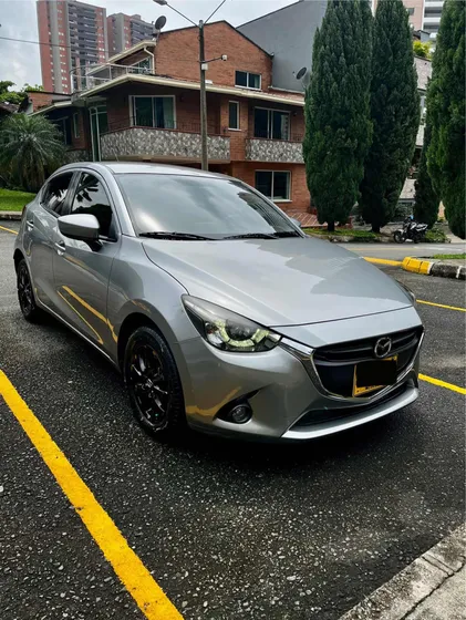 Mazda 2 Touring