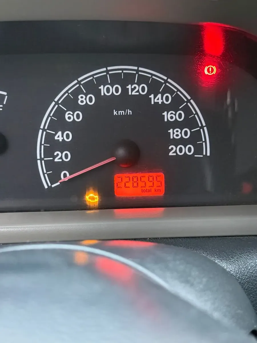 Fiat Strada 2010 1.4 Fire Flex 2p — foto 7