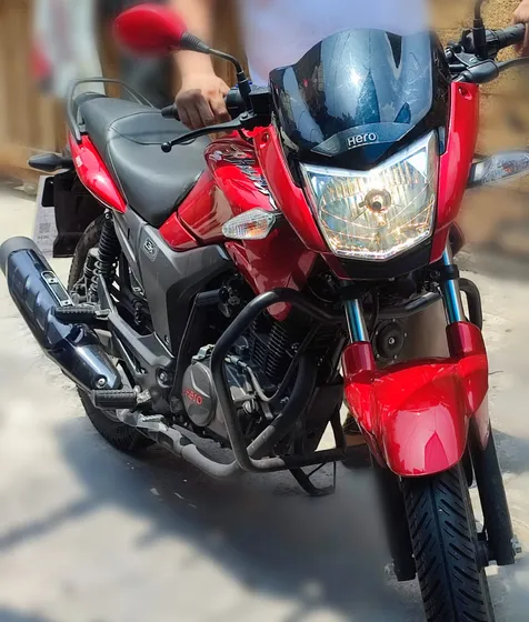 Moto Hero Hunk