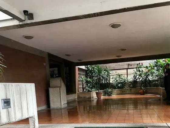 Apartamento Se Vende, 145m2, Los Chorros, Impecable, 3h, 4b., 2 Ptos Estac. 