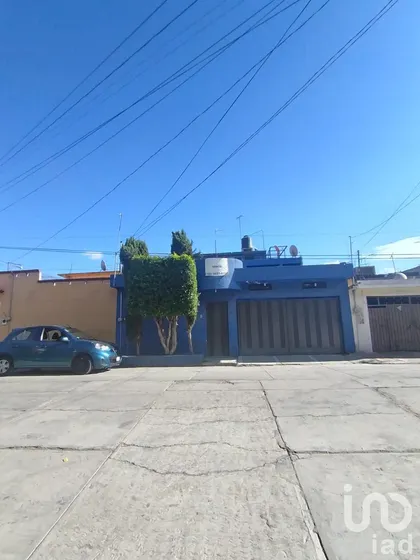 Venta Casa 3 Ambientes Ampliación Emiliano Zapata