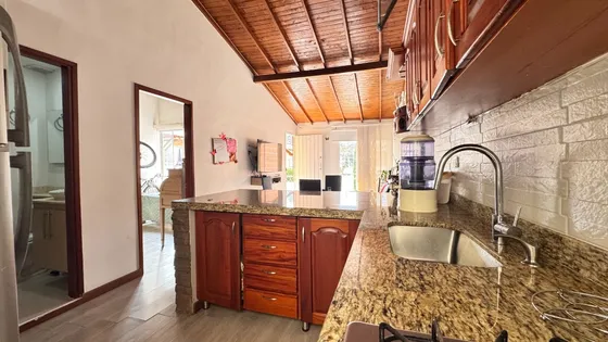Venta De Casa  En Unidad Cerrada En El Sector De Suramerica