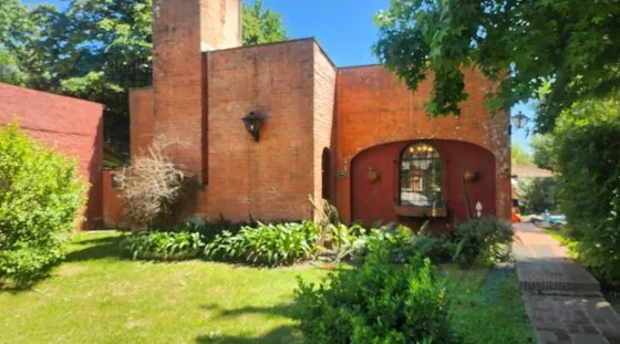 Venta Casa 3 Ambientes, Quincho Y Pileta En Doble Lote, Cumbre De Rosas, Pilar   