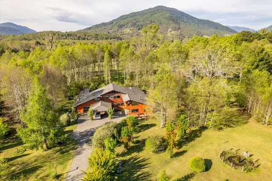 Venta De Espectacular Casa, Camino Pucon Caburgua