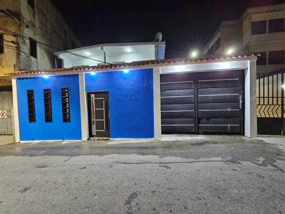 Se Vende Amplia Casa En El Limon, Ubicada En El Sector Arias Blanco, 007jsc
