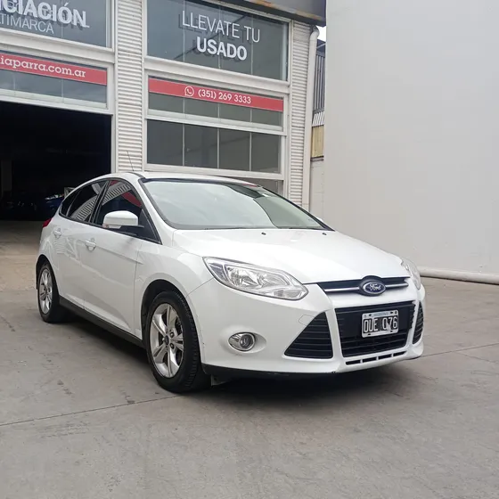 Ford Focus 2 2.0 Exe Sedan Trend