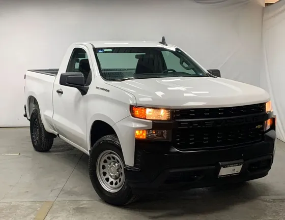 Ford F-150 3.3 Xl Doble Cabina V6 4x2 At