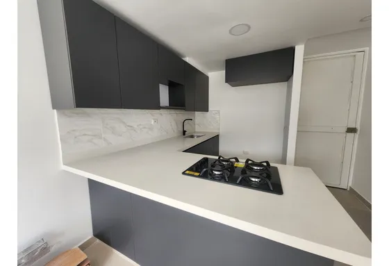 Apartamento En Venta En Sabaneta, Sector Cañaveralejo