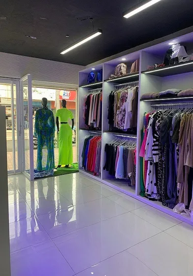 En Venta Fondo De Comercio De Tienda De Ropa De Damas Y Niñas