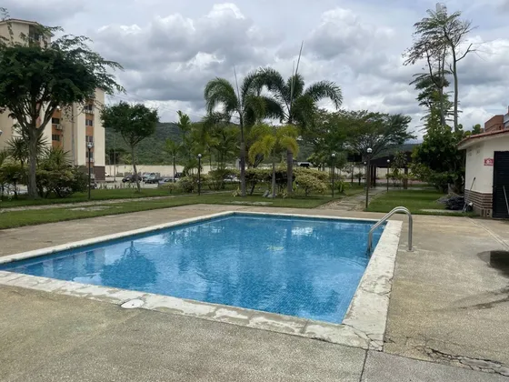 Nathaly Bastidas - Apartamento En Venta Obra Blanca San Diego - San Francisco