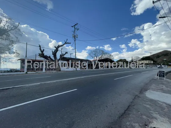 Restaurante En Venta Los Teques Ab-25-17428