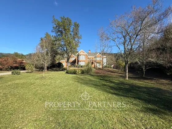Gran Casa Estilo Inglés Camino A Santa Juana