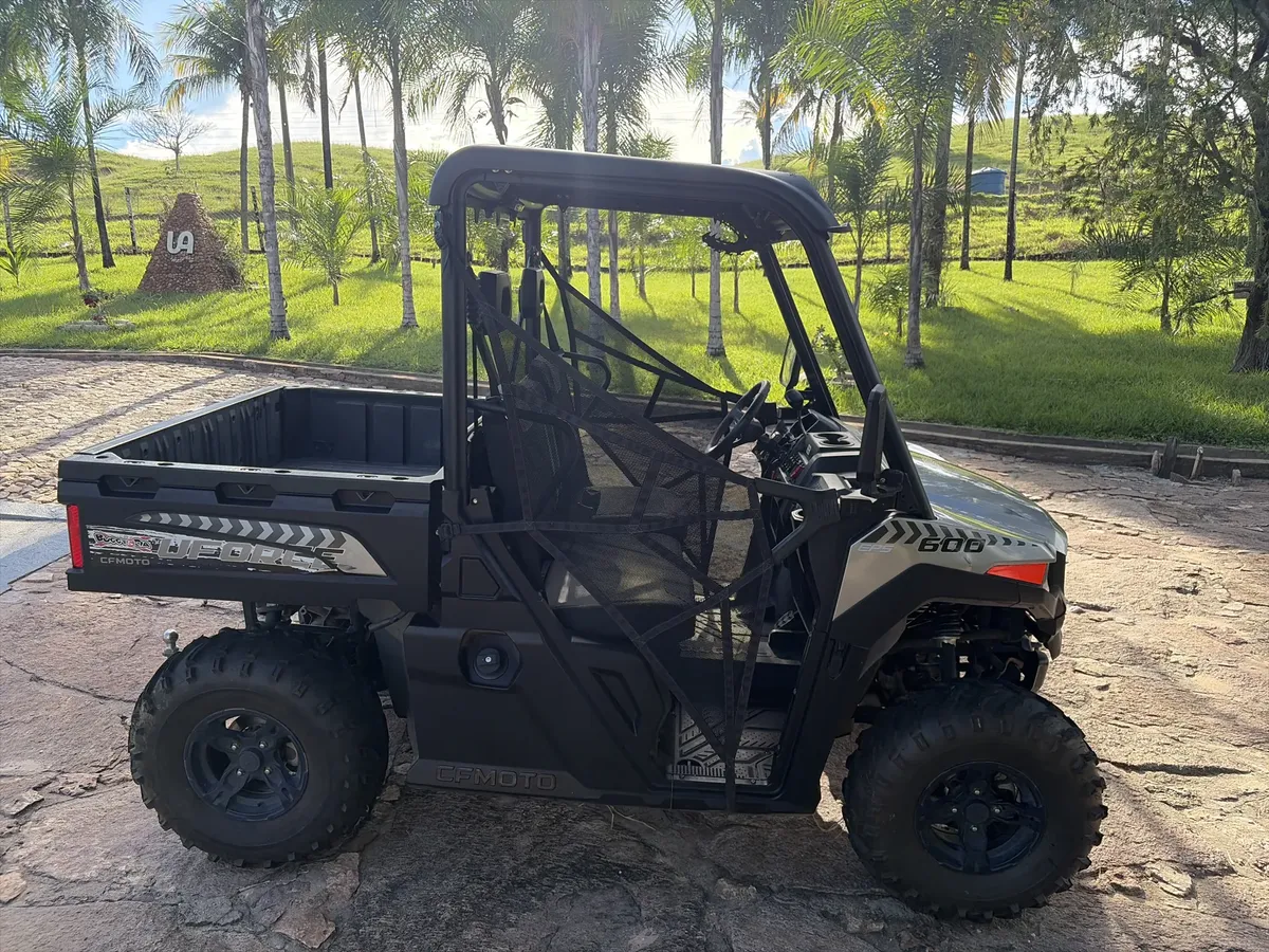 Utv Uforce 600403683885324718082