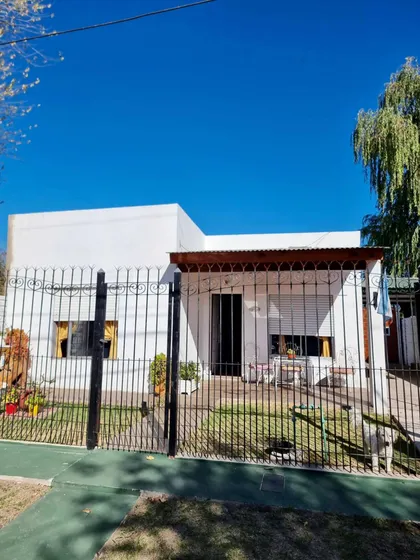 Casa Tres Ambientes En Villa Buide, Pilar