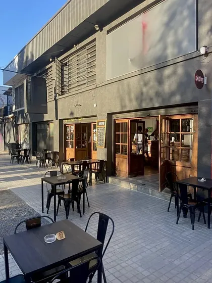 Derecho De Llave Restobar Insonorizado Con Terraza
