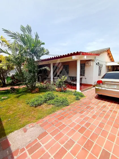 Campo Gulf, Urbanización José Antonio Anzoátegui, Puerto La Cruz